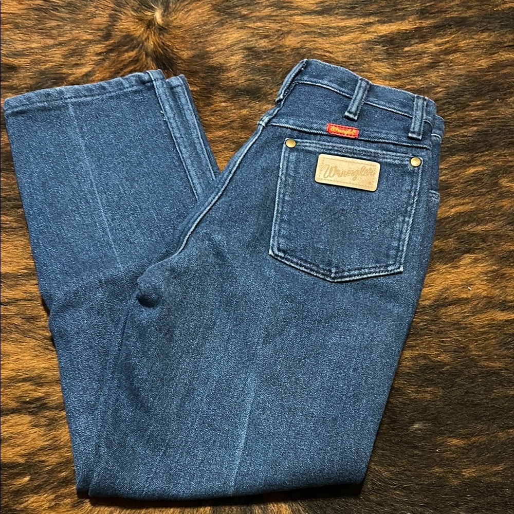 Vintage women’s straight leg jeans